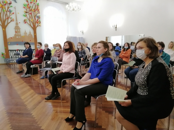 В дошкольном отделении гимназии прошёл районный семинар «Педагогические находки в здоровьесозидающей деятельности ДОУ»