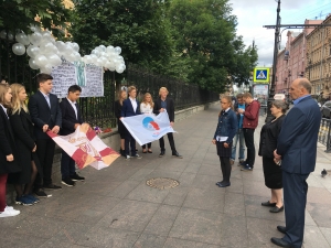 Учащиеся Павловской гимназии почтили память погибших в Беслане 3 сентября 2004 года