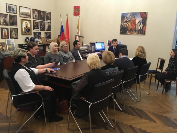 Павловскую гимназию посетили директора образовательных учреждений Московской области в рамках Межрегионального семинара «Система образования Санкт-Петербурга: потенциал развития»