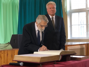 В стенах Павловской гимназии прошла церемония занесения в Золотую Книгу Санкт-Петербурга имени Никиты Владимировича Благово и Музея истории Школы Карла Мая